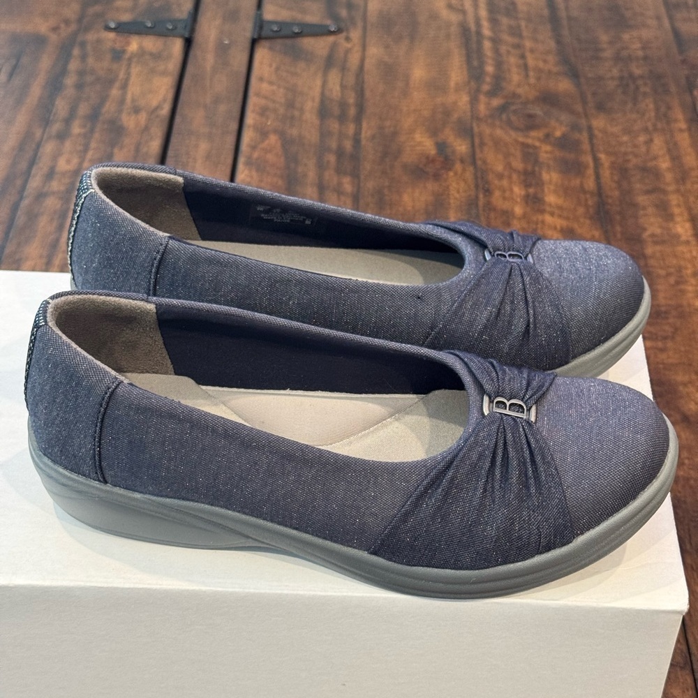 Bzees for LifeStride Paige Loafer (NWOT)